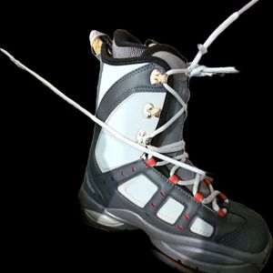 Snowboard boots nwt northward 6